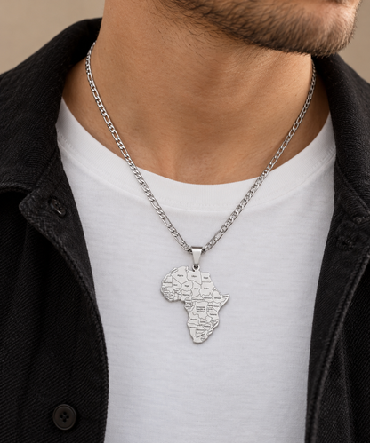 Collier Carte d'Afrique en Acier Inoxydable, Chaîne 45cm